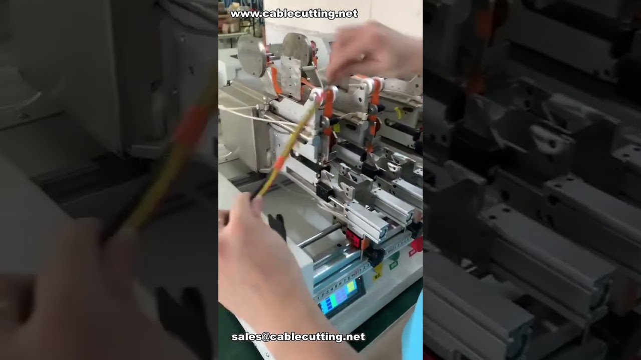 Mesin Pita Spot Automatik Dua Kepala Dua Stesen untuk Harness Kereta # Terus dari Kilang