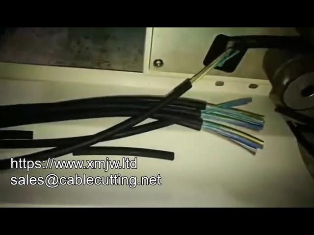 Mesin Pemotong & Penanggal Wayar Elektrik WPM 380 – Robotik Automasi Kilang
