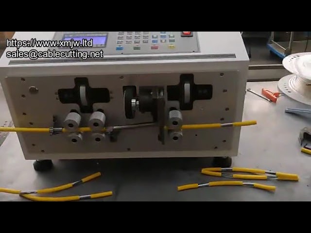 Mesin Penanggal Wayar Automatik: Kupas Kabel Tembaga dengan Pantas & Tepat