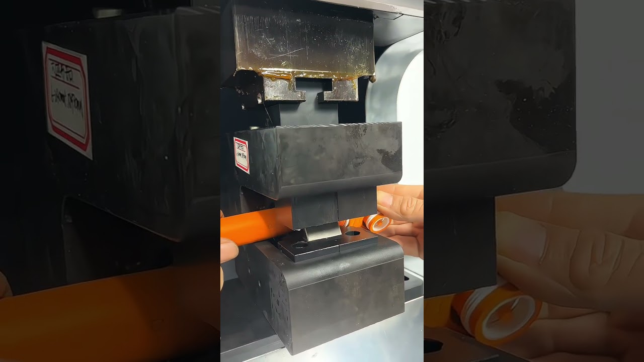 Mesin Penekan Terminal Servo Berketepatan Tinggi untuk Wayar Berat EV & Automotif – Pilihan CFM
