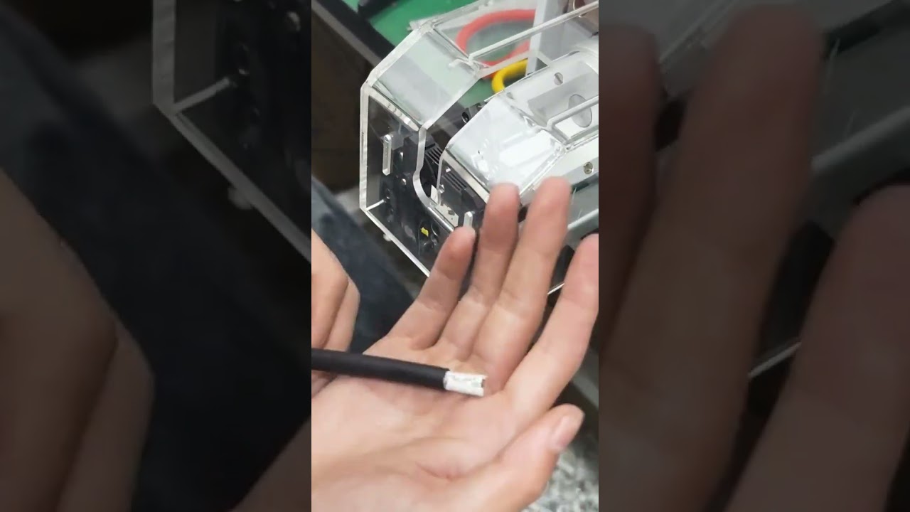 Mesin Pelucut Kawat Koaksial Berputar Semi Automatik untuk Kilang #automasi