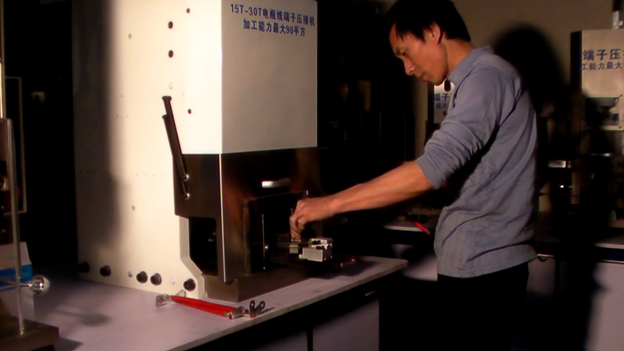 Mesin Crimping Terminal Enam Pihak Berkuasa Minyak WPM-30T – Kuat dan Tepat
