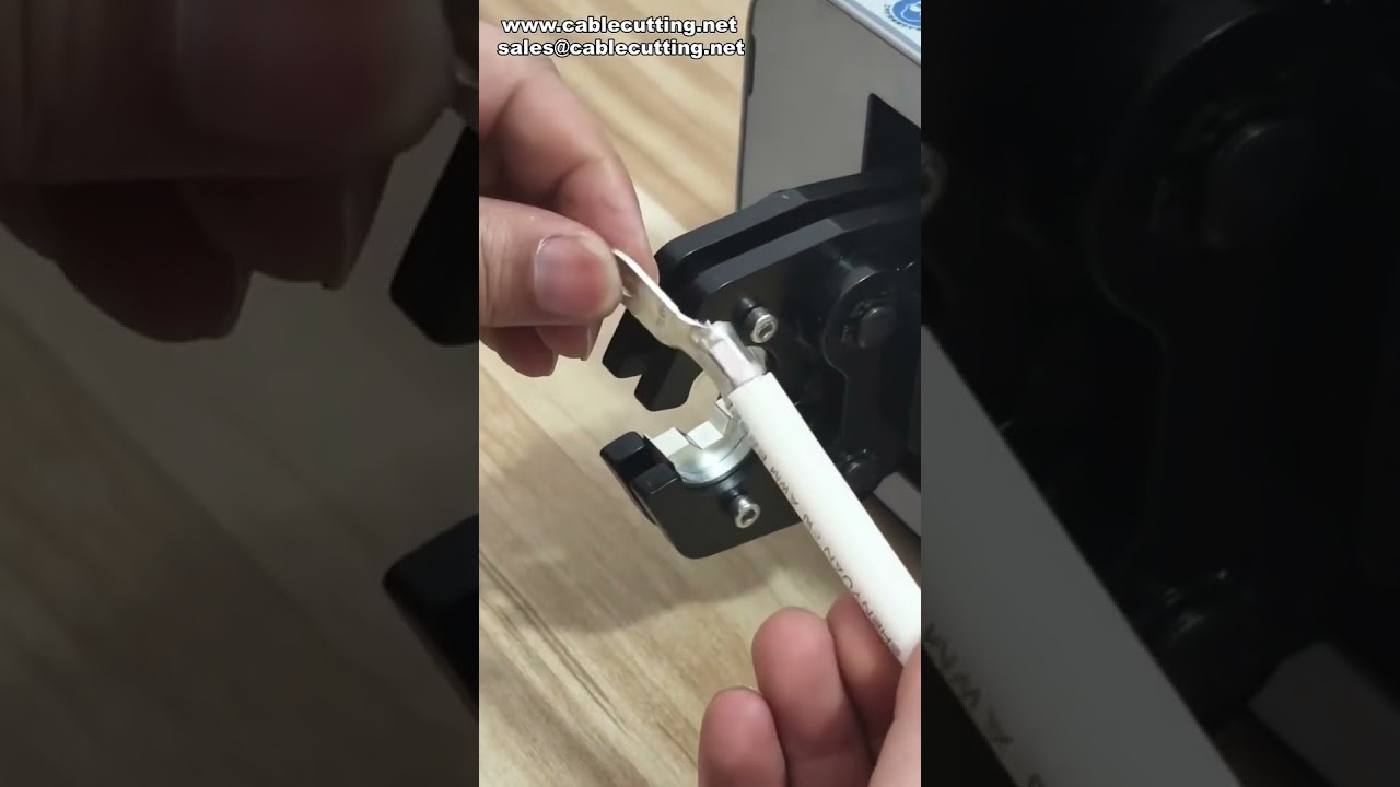 Mesin Penekup Wayar Pneumatik untuk Terminal Tembaga 70 mm² – Cepat dan Tepat