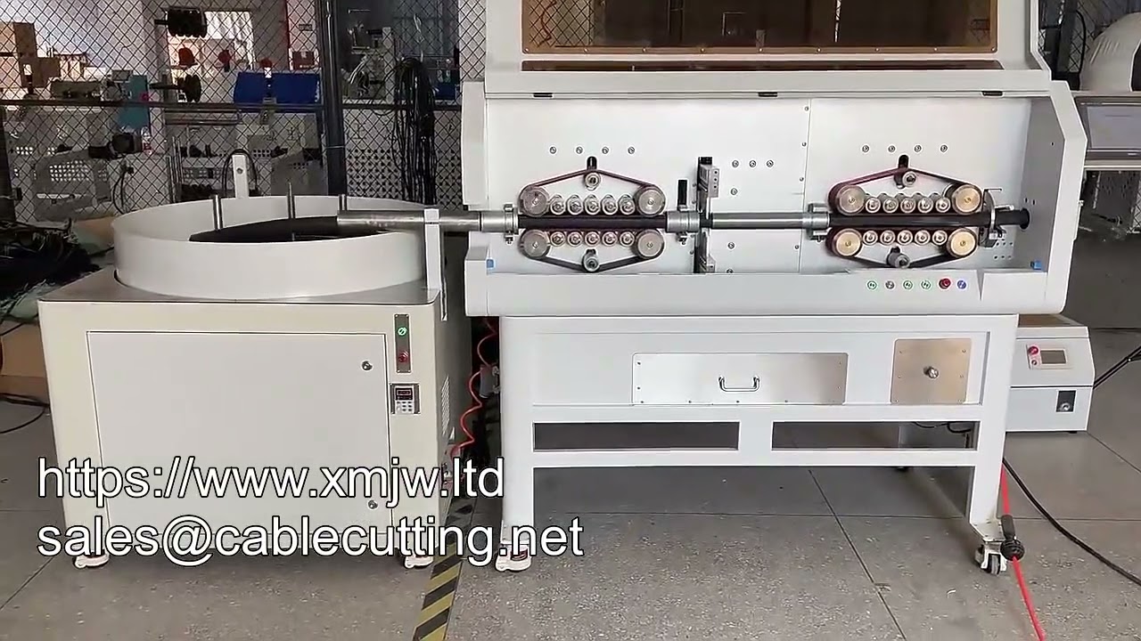 Pengumpan Gegelung Kabel Besar Automatik untuk Mesin Pemotong dan Penyahkulit 150mm2