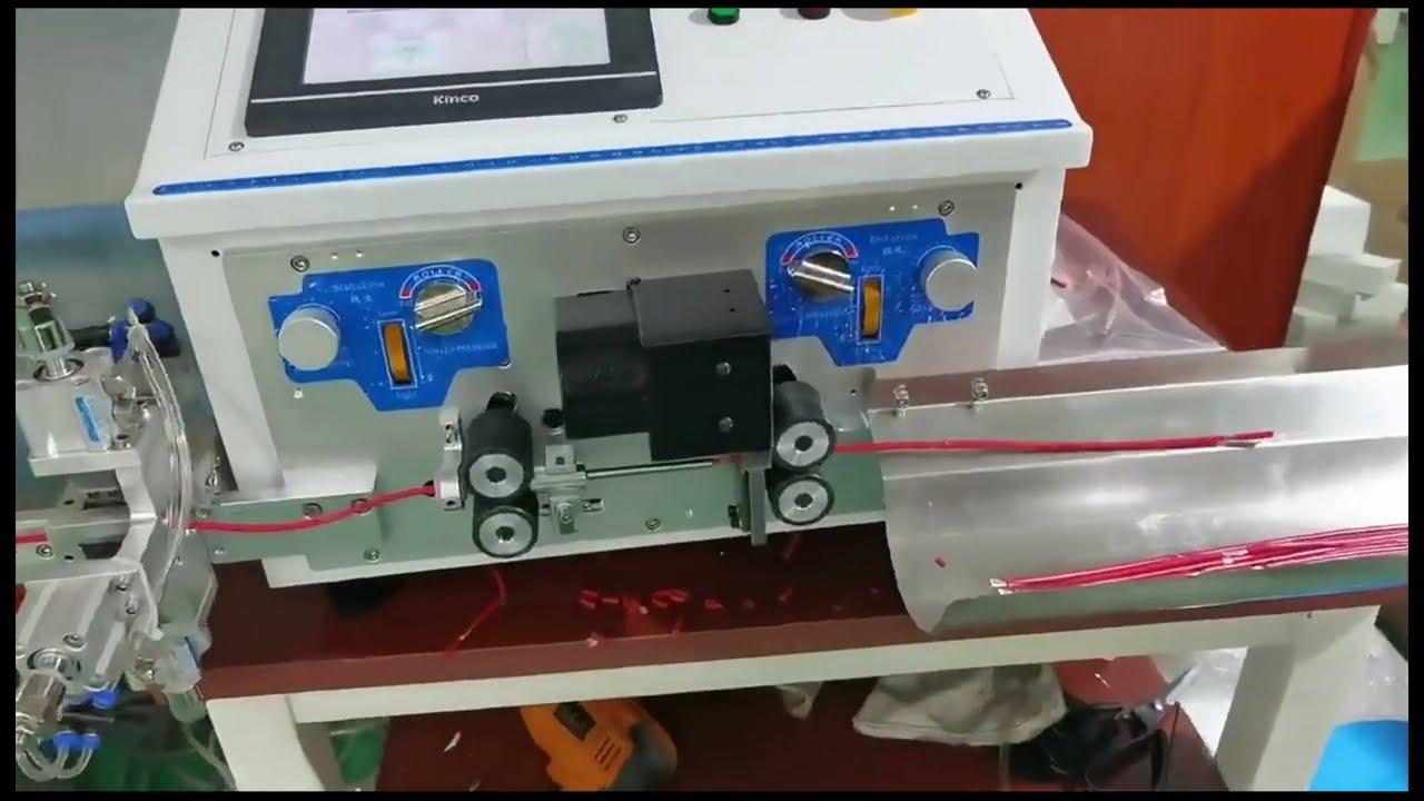 Mesin Penanggalkan Wayar Automatik Satu Talian Persegi untuk Kabel Bersaiz Besar – Pemotong & Penanggul Kabel Persegi