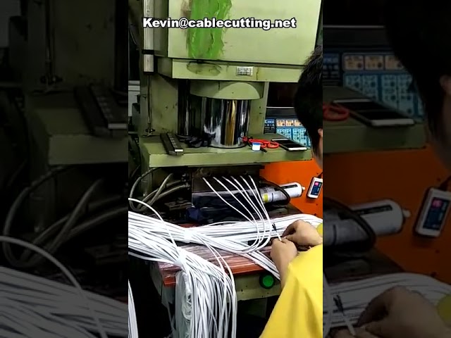 Mesin Suntikan Pembuatan Kord Patch Separa Automatik Tersuai - Peralatan Pemprosesan Kabel Berkualiti Tinggi