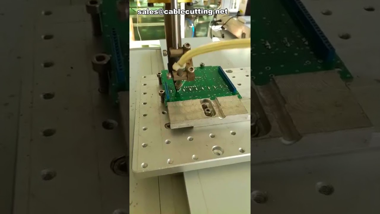 Mesin Pematerian Robotik PCB 2 Kepala 5 Paksi | Robot Pematerian PCB Automatik